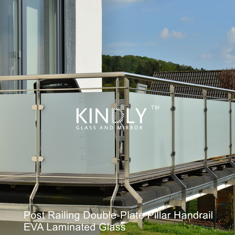 Balustrade Pillar Railing with Laminated Safety Glass